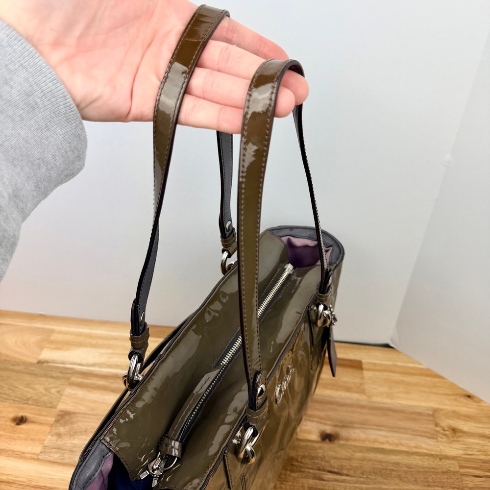 Coach Signature Embossed Patent Leather Tote Bag Olive Green Silver Hardware - Picture 5 of 13